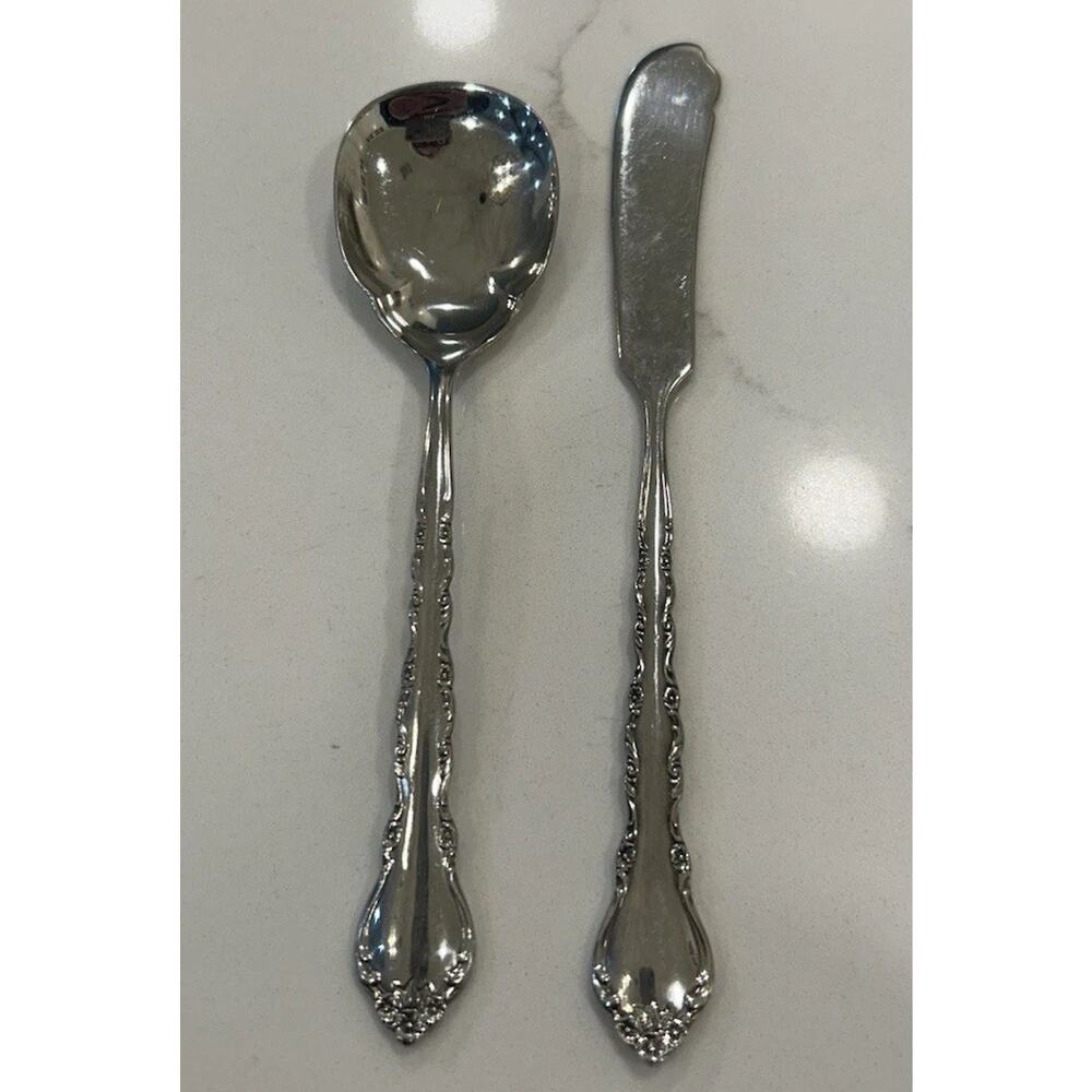 Vtg International GIGI Stainless 1972 Deluxe Flatware Sugar Spoon Butter Knife